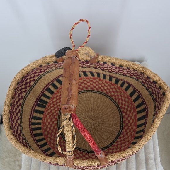 African Bolga Handwoven Market Basket - Natural, Burgundy & Olive - Picture 2 of 8